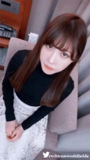 超美女神主播憨出骚姿弄首露脸诱惑秀